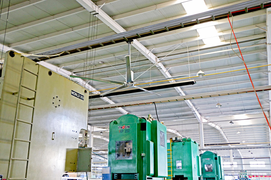 工業(yè)車間大型工業(yè)吊扇 工業(yè)車間大型工業(yè)吊扇